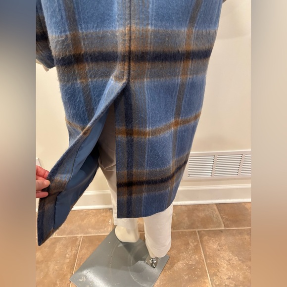Ann Taylor Blue Plaid Double-Breasted Women's Coat, size medium - Picture 10 of 14
